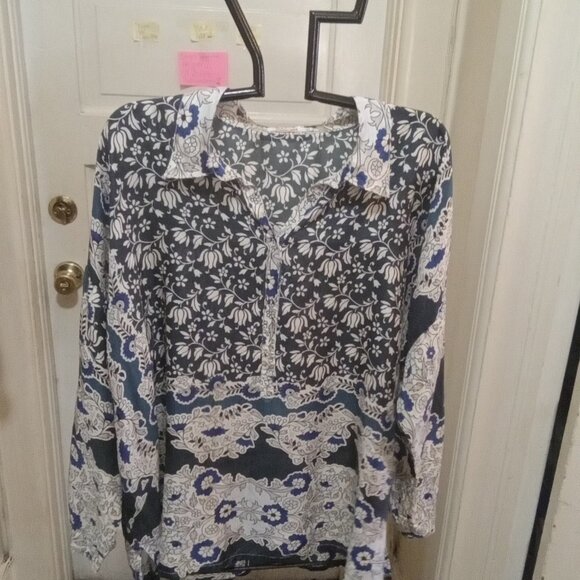 Johnny Was Sz S blue patterned long sleeve Silk top - loose fit - Picture 5 of 5